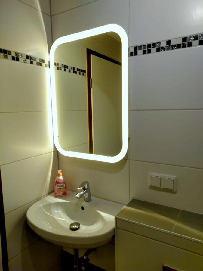 Ferienwohnung In Friedberg ฟรีดแบร์ก ภายนอก รูปภาพ