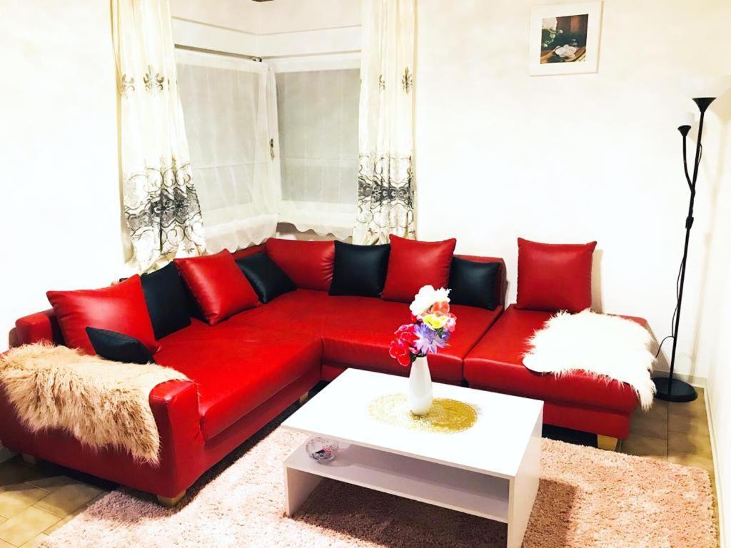Ferienwohnung In Friedberg ฟรีดแบร์ก ภายนอก รูปภาพ