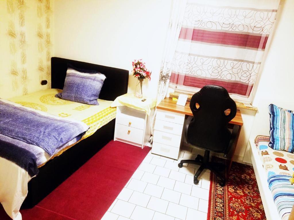 Ferienwohnung In Friedberg ฟรีดแบร์ก ภายนอก รูปภาพ