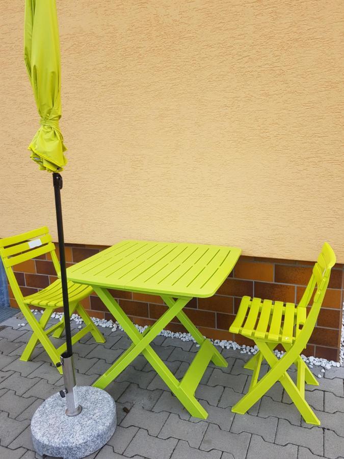 Ferienwohnung In Friedberg ฟรีดแบร์ก ภายนอก รูปภาพ